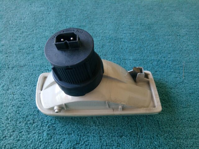 ไฟตัดหมอกกันชนหน้า BMW E36 ปี 92-00 ของแท้ สภาพของใหม่เก่าเก็บ และเศษข้างซ้าย 1 ดวง ยี่ห้อ Hella ผลิต สภาพสวยใส รูปที่ 11