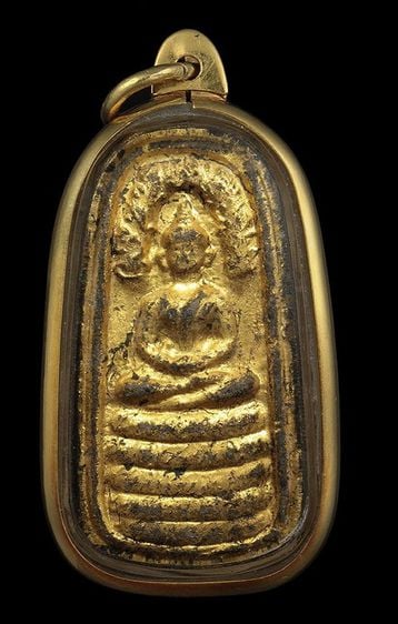 พระนาคปรกนางตรา อาจารย์ชุม ไชยคีรี ปี๒๔๙๗ (กรรมการ ปิดทองใน พิธี) เลี่ยมทองพร้อมใช้ พร้อมบัตรการันตีพระแท้