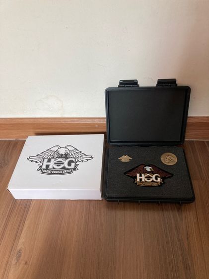 แค่กล่องก็คุ้มแล้วกับชุดเซ็ทเข็มเหรียญอาร์ม HOG harley davidson motorcycle special edition made in usa  รูปที่ 1