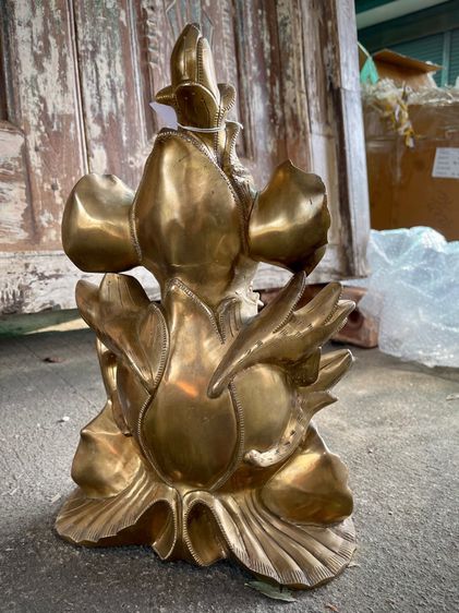 พระพิฆเนศในกอบัว Ganesh with lotus brass statue รูปที่ 7
