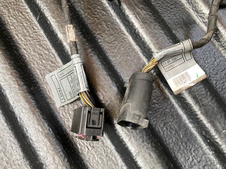 Parking Sensor PDC ถอดจาก E60 LCi และ สายปลั๊ก ใส่ X3 E83 X5 E70 รูปที่ 4