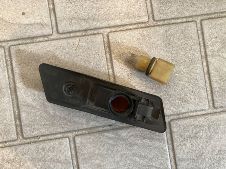 ไฟท้าย Compact 316i ไฟเลี้ยวแก้ม ไฟตัดหมอก ไฟมุม ส้ม BMW E36 รุ่นปี 1992 ถึง 2000 ใส่ 318i 318is 320is 323i 325i รูปที่ 17