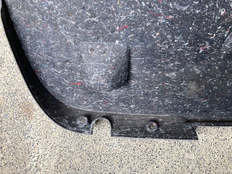 E90 Pre LCi แผงพรม ฝาท้าย ของแท้ มือสอง 318i 320i 325i 320d รูปที่ 7