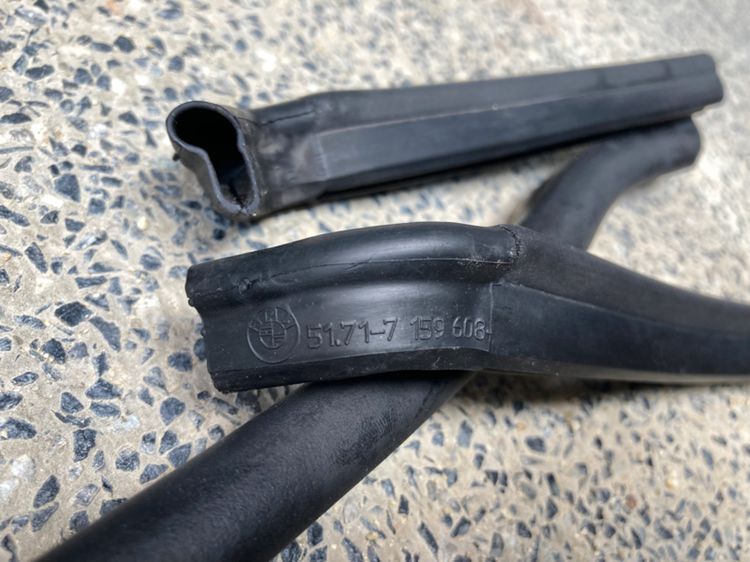 อะไหล่ BMW E90 คิ้วยาง ไฟหน้า ช่องลม ท่ออากาศ หน้าเครื่อง 318i 320i 325i 320d รูปที่ 9