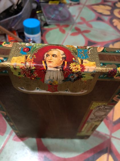 กล่องซิการ์เก่า รูปที่ 4