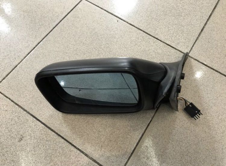 กระจกข้าง E30 ข้างซ้าย L และสวิตกระจกไฟฟ้า ของแท้ มือสอง  รูปที่ 6