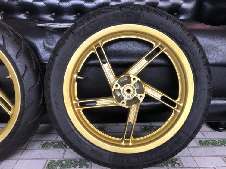 ล้อpcxแท้125 ยิงทรายใหม่พร้อมยางหน้ามิชลิน90หลังirc110 จุ๊บเลส ยกชุด ชุดละ3900 รูปที่ 17