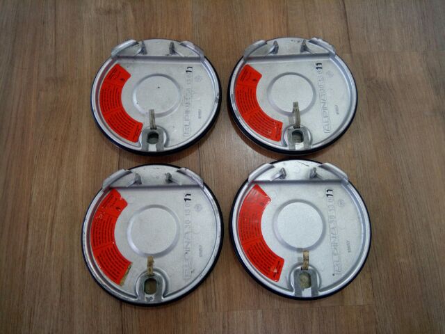 ล้อ ALPINA แท้ ขอบ 17 หน้า 8 หลัง 9 สเป็คตรงรุ่น E36 มี 4 วง ฝากลางแท้ครบ สีเดิม ประมูลยะฮูไม่เคยใช้ในบ้านเรา  รูปที่ 10