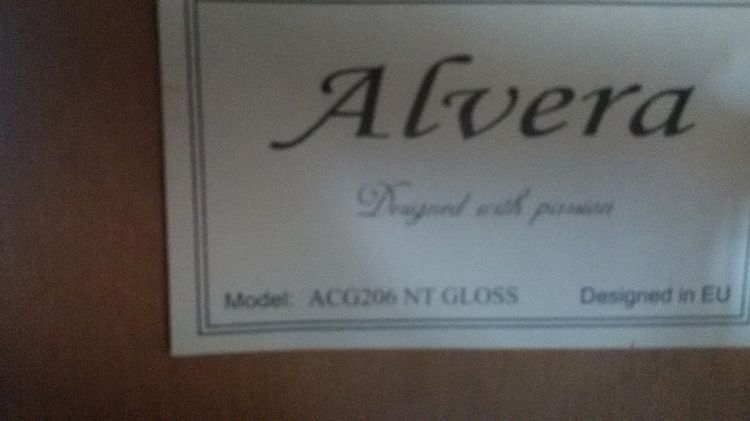 Alvera Classic Guitar 40' มือ1 รูปที่ 8