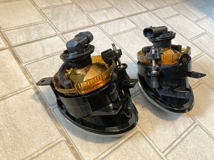 ไฟสปอร์ตไลท์ VOLK Caravelle T5 และ T5.1 ไฟตัดหมอก ฝาครอบน๊อตล้อ 20 ตัว รูปที่ 6