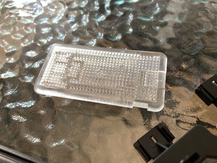 ไฟเลี้ยว ไฟแก้ม BMW E36 E46 E39 E60 E84 ตายก ตาตก ไฟส่องป้ายทะเบียน E60 E90 E39 E38 E65 E84 F10 F30 F01 รูปที่ 17