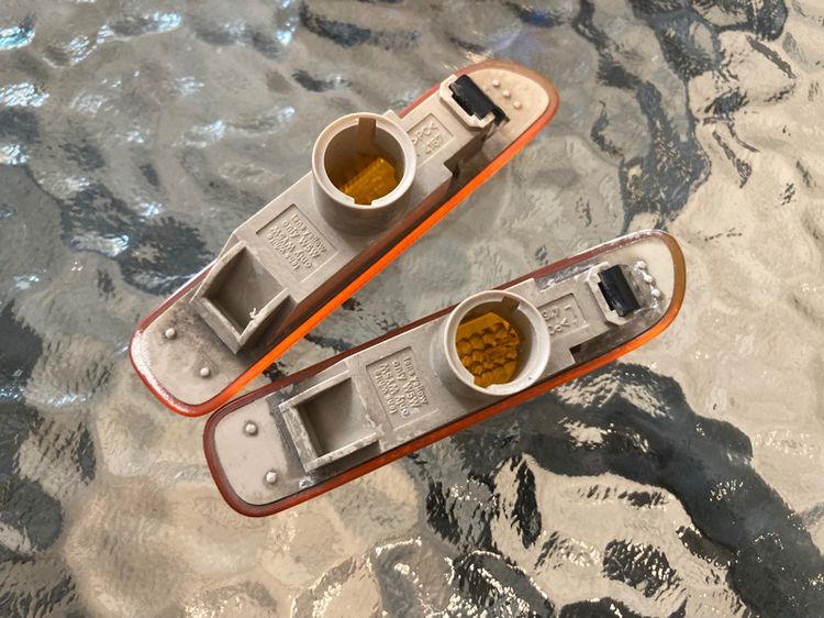 ไฟเลี้ยว ไฟแก้ม BMW E36 E46 E39 E60 E84 ตายก ตาตก ไฟส่องป้ายทะเบียน E60 E90 E39 E38 E65 E84 F10 F30 F01 รูปที่ 10