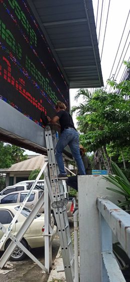 รับซ่อมป้ายโฆษณา LED Full Color ทุกขนาด รับซ่อมโมดูล P10-P3 จำหน่ายอุปกรณ์จอโฆษณา รูปที่ 3