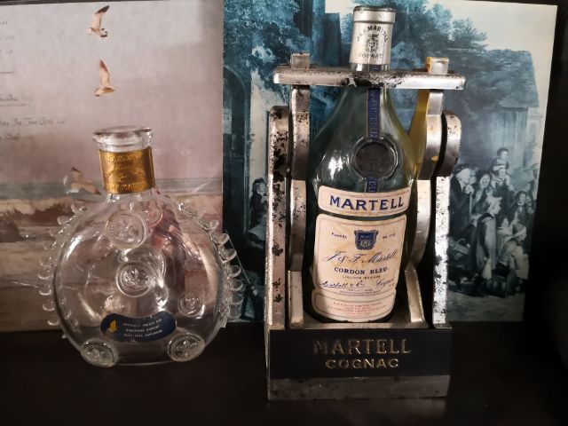 ขวดเหล้าเปล่าและขวดเหล้าพก​ glenfiddich​ รูปที่ 4