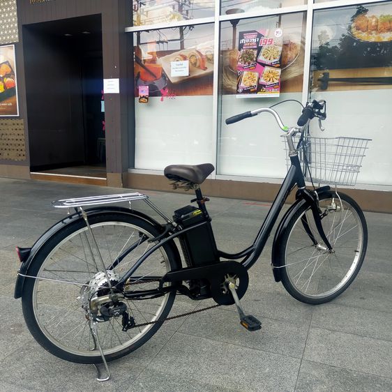 จักรยานแม่บ้านไฟฟ้าญี่ปุ่น  ระบบไฮบริด -	เฟรมอลูมิเนียม 	เกียร์ 6 สปีด -	มอเตอร์ 250w 24v 12a แบตกรดตะกั่ว(เปลี่ยนใหม่) -	แฮนด์+ขอบล้อ อลูม รูปที่ 6