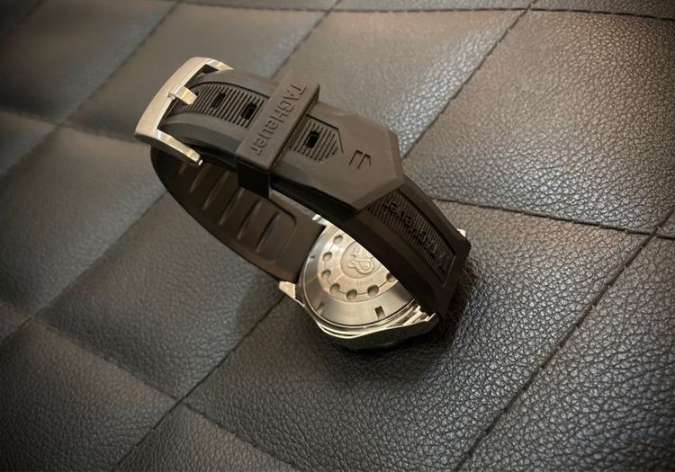 สายยาง Tag Heuer กว้าง 22 มิล และ 20 มิล ใส่ได้กับHeuerรุ่นหน้าปัด ManSize KingSize Chonograph Boy Size รูปที่ 8