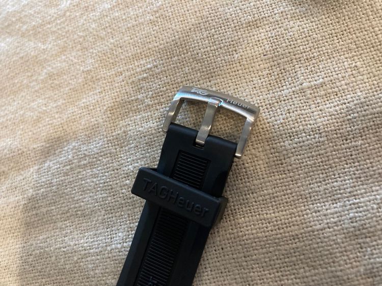 สายยาง Tag Heuer กว้าง 22 มิล และ 20 มิล ใส่ได้กับHeuerรุ่นหน้าปัด ManSize KingSize Chonograph Boy Size รูปที่ 3