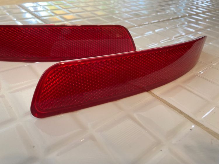 ไฟทับทิมหลัง ไฟในกันชน E70 X5 ของใหม่ สภาพดี รูปที่ 3