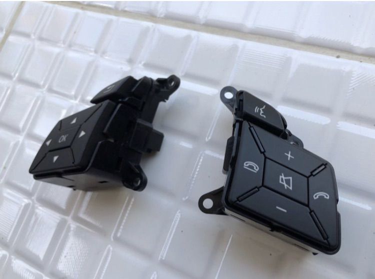 สวิตช์ ปุ่ม พวงมาลัย Mutifunction Benz W212 W207 W204 W221 W246 W117 W176 R172 E Coupe C Coupe ปุ่มกด พวงมาลัย เกียร์ 5 Speeds 7 Speeds รูปที่ 13