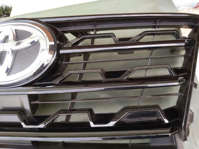 ขายหน้ากระจัง fortuner  ปี 2021 รูปที่ 14