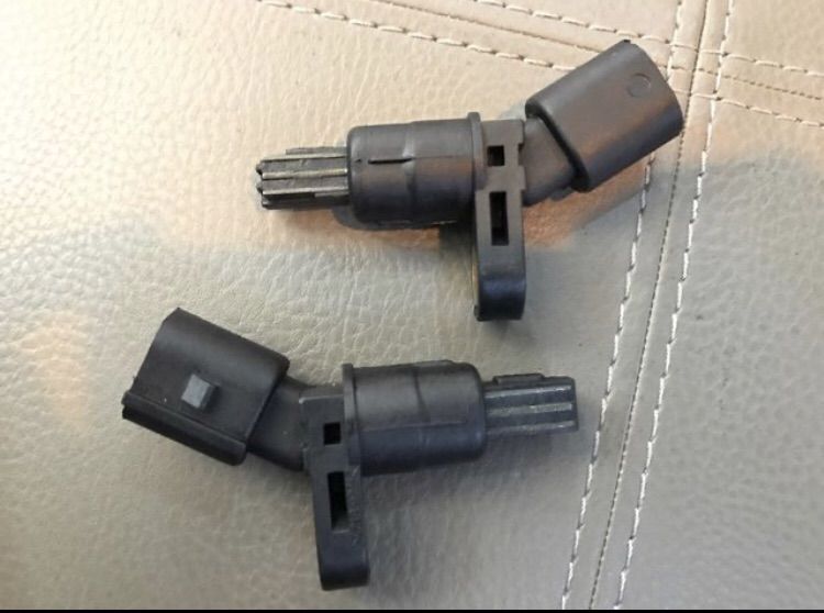 ABS Sensor AUDI Volk TT MK1 Golf3 Golf4 New beetle Passat B4  part no. 1J0927803 1J0927804 1J0927807 1J0927808 ใส่ Audi TT TTS MK2 Q3 รูปที่ 5