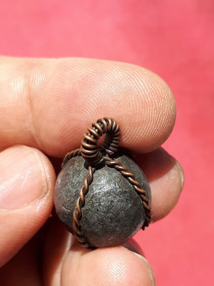 ลูกอม เนื้อตะกั่ว ตอกโค๊ต 3 สีจืด ผิวเดิม แท้ เก่า เก่า แท้ แปลก หายาก ไม่รู้ที่ ถักทองแดง อย่างสวย รูปที่ 8