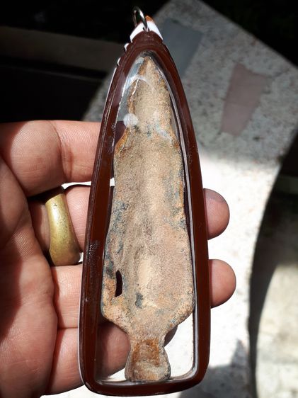 พระร่วงยืนปางเปิดโลก เนื้อตะกั่วสนิมแดง กรุวัดพระศรีรัตนมหาธาตุ ศรีสัชนาลัย จังหวัดสุโขทัย ขนาด 2 x 10 cm ผิว แห้ง เก่า สภาพสวย สมบูรณ์ เดิม รูปที่ 2