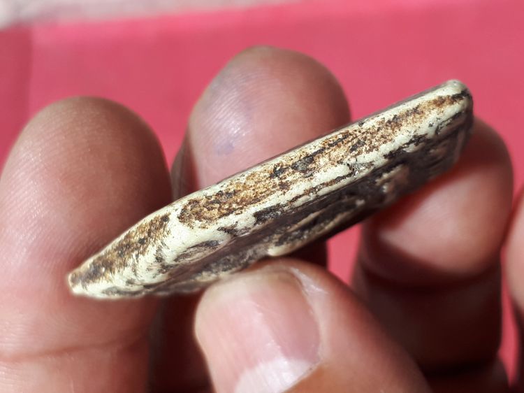 พระขุนแผนผงพรายกุมาร บล็อกแรกๆ ยุคต้น หลังยันต์ห้า เนื้อผงพรายกุมารผสมว่านเถาวัลย์หลงบล็อคหินมีดโกน (นิยม) หลวงปู่ทิม วัดละหารไร่ จ.ระยอง ผส รูปที่ 6