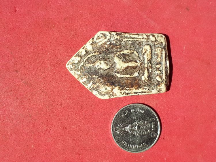 พระขุนแผนผงพรายกุมาร บล็อกแรกๆ ยุคต้น หลังยันต์ห้า เนื้อผงพรายกุมารผสมว่านเถาวัลย์หลงบล็อคหินมีดโกน (นิยม) หลวงปู่ทิม วัดละหารไร่ จ.ระยอง ผส รูปที่ 5