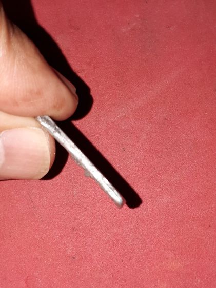 พระหลวงปู่ศุข วัดปากคลองมะขามเฒ่า พิมพ์ประภามณฑลมีรัศมี หลังจารมือ เนื้อตะกั่ว หลวงปู่ศุข วัดปากคลองมะขามเฒ่า ชัยนาท ปี 246x ผิวเดิม สภาพสวย รูปที่ 4