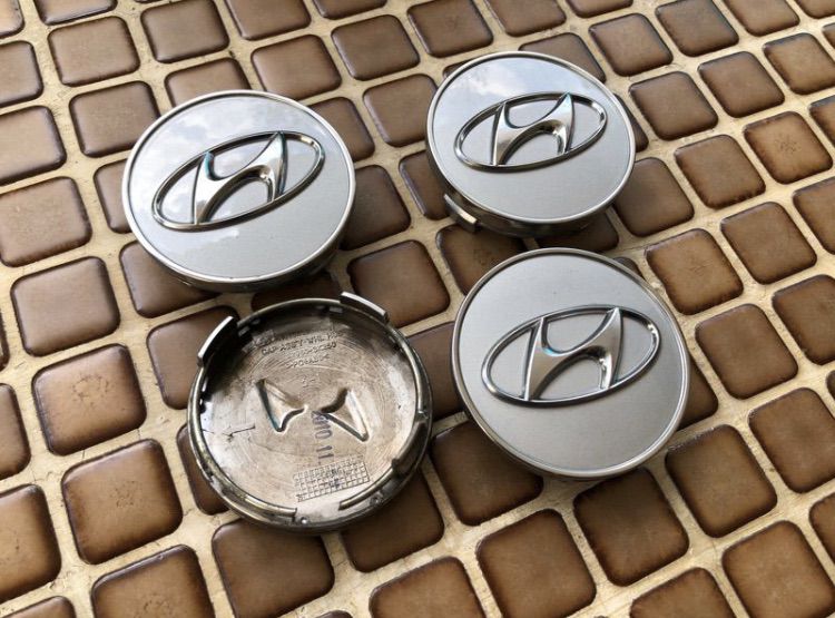 ฝาดุมล้อ Hyundai H1 มือสอง สภาพดี ฝาละ 250 ครับ รูปที่ 3
