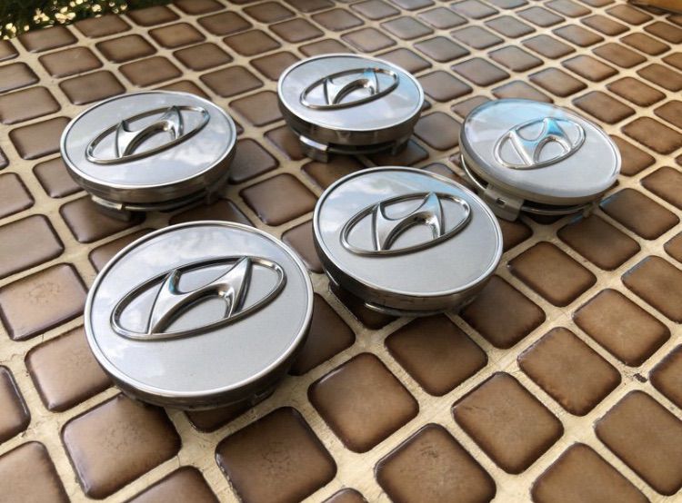 ฝาดุมล้อ Hyundai H1 มือสอง สภาพดี ฝาละ 250 ครับ รูปที่ 2