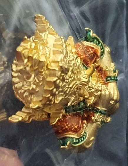 รูปหล่อครึ่งองค์ เวสสุวรรณโณ ผู้ที่เป็นใหญ่ในทรัพย์ ยกฐานะ ยศถาศักดิ์ รูปที่ 5