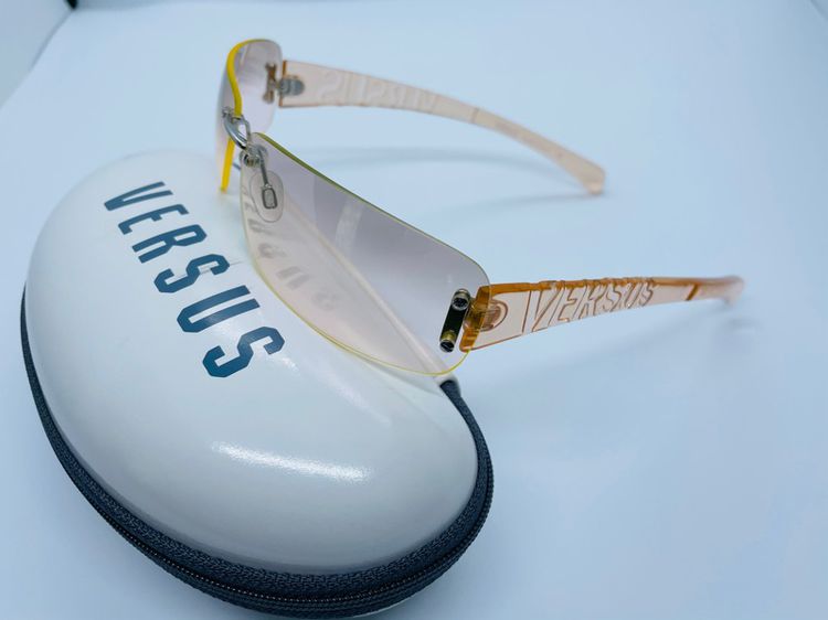 แว่นตากันแดดของใหม่ versus by versace made in italy ของแท้💯พร้อมกล่อง รูปที่ 12