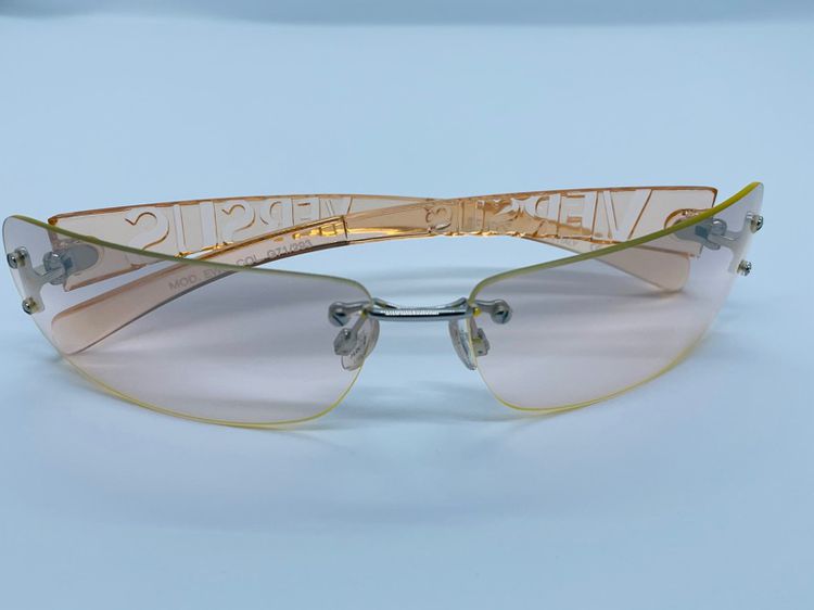 แว่นตากันแดดของใหม่ versus by versace made in italy ของแท้💯พร้อมกล่อง รูปที่ 5