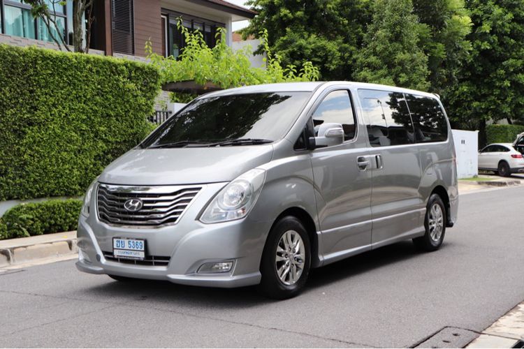2014 Hyundai H-1 2.5 (ปี 08-17) Deluxe Van  🎰 รถสวยไมล์วิ่งน้อยเพียง 6x,xxx Km.มีรุ่นนี้ให้เลือกอีก 5คัน