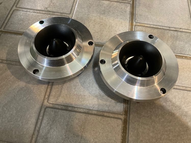 ลำโพง 6.5 นิ้ว 200watt 1 คู่ ทวิตเตอร์ 1 คู่ ยี่ห้อ Newthon เสียงกลาง แหลม ของใหม่ รูปที่ 5