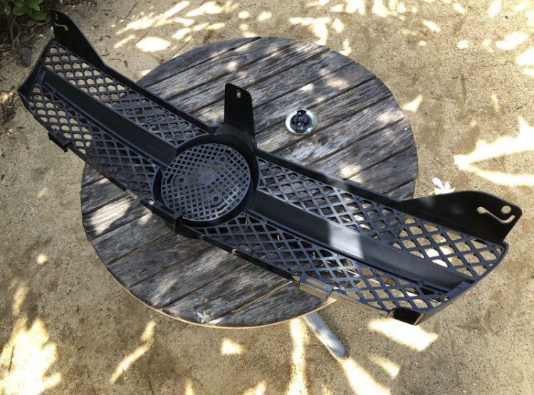 กระจังหน้า ดาวจม Benz W219 CLS AMG Facelift สีดำเงา เหมือนรุ่น CLS W218 ไฟเลี้ยวกระจกข้าง โช๊คฝากระโปรงหน้า รูปที่ 7