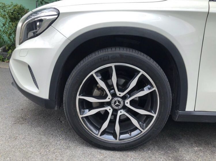 ฝาล้อ Benz รุ่นใหม่ ลายช่อมะกอก 7.5 cm สีดำ รูปที่ 3