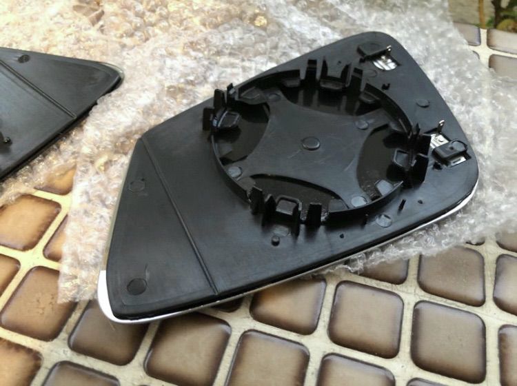 ไฟเลี้ยวกระจกข้าง แผ่นกระจก BMW F30 F20 F21 F48 F84 E84 X1 รุ่นLCi รูปที่ 7