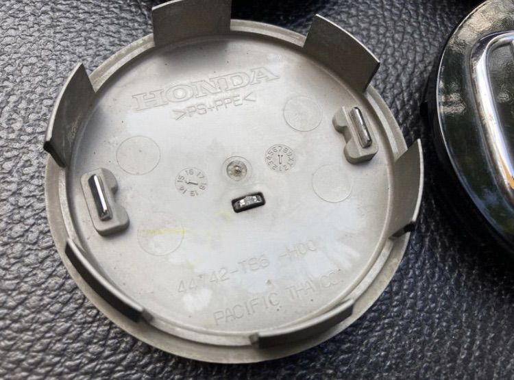 ฝาล้อ เดิมติดรถ Honda แท้มือสอง Accord Freed HRV CRV City Jazz Mobilo BRV 56 mm. และ 69 mm. รูปที่ 3