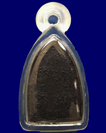 หลวงปู่เฮี้ยง วัดป่า จ.ชลบุรี พระสรงน้ำซุ้มเรือนแก้วหลังยันต์ เนื้อผงคลุกรักบรรจุกริ่งสาริกา พ.ศ. 2498 ผสมผงหลวงพ่อแก้ว สภาพสวยชัด หายากมาก รูปที่ 2