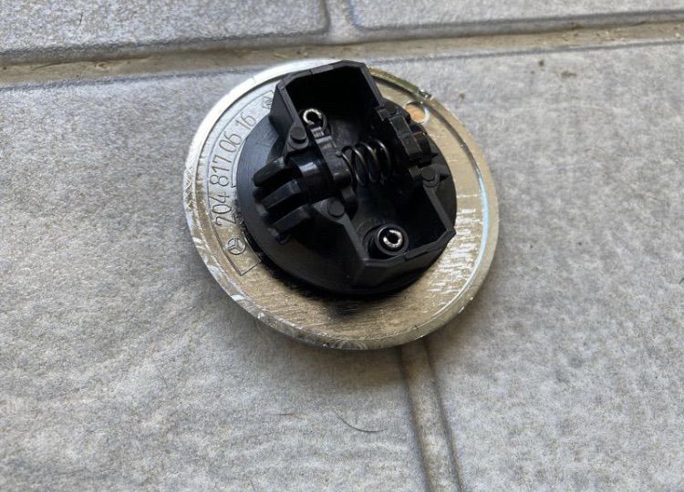 ชุดแปลง Benz W204 AVANTGARDE กระจัง ดาวใหญ่ ดาวฝากระโปรง ป้ายAvantgarde  รูปที่ 11