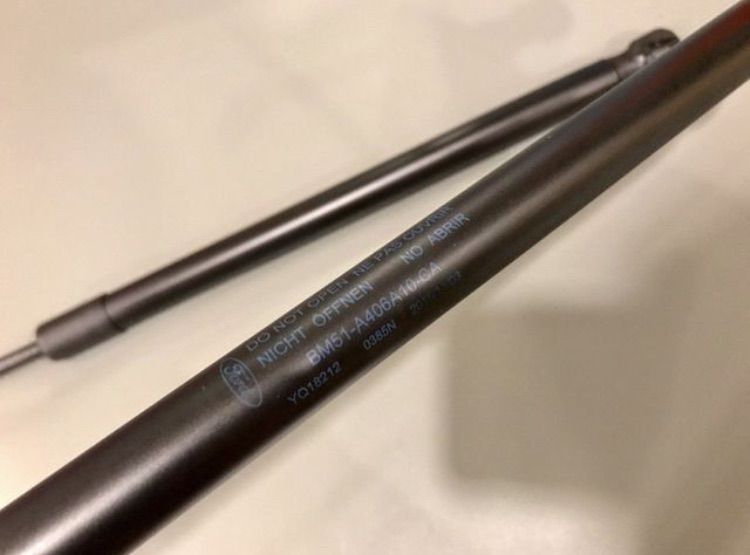 โช๊คฝาโปรงหลัง Ford Focus MK3 รุ่นปี 2011-2018 Hatchback 5 ประตู ABS Sensor หน้า ซ้าย ขวา รูปที่ 5