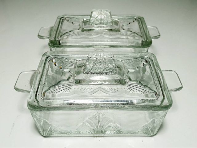 Stunning Deco Glass Butter Dish รูปที่ 3