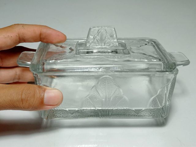 Stunning Deco Glass Butter Dish รูปที่ 5