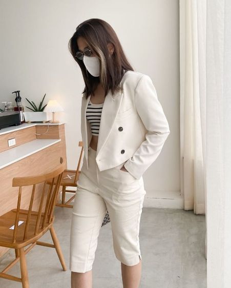 ส่งต่อกางเกงสามส่วนเกาหลี สี cream รูปที่ 5