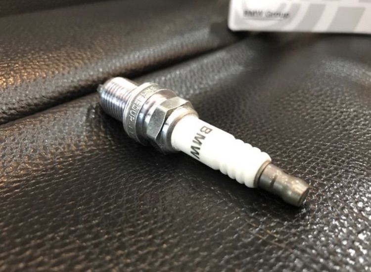 หัวเทียน BMW MINI Benz Iradium 12120037607 NGK M54 M62 E65 E34 E36 E39 E46 E90 E60 Z3 Z4 X1 X3 X5 Cooper และ A004159180326 Bosch รูปที่ 5