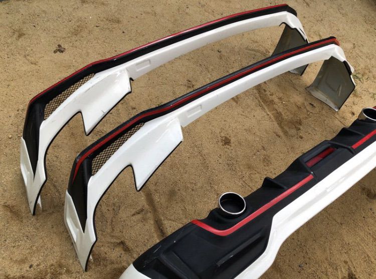 ชุดแต่ง New Toyota Yaris S Sporty ท่อคู่ ไฟทับทิมท้าย มี 2 รุ่น 4 และ 5 ประตู เสกิร์ตกันชน หน้า-หลัง รูปที่ 9