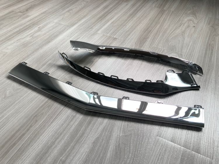 ชุดแต่ง ลิ้นกันชนหน้า โครเมียม Chrome และ สีดำ Benz W207 E-Coupe รุ่น Facelift Parking Sensor A2125420018 รูปที่ 8